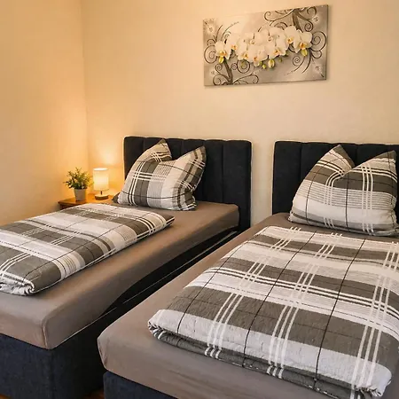 Premium Hueckelhoven-baal Mit Balkon - 112 Qm - Bis 7 Personen Hückelhoven